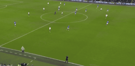 足坛一夜：FIFA最佳阵容出炉 巴萨2-0晋级十六强 切尔西3-1晋级四强