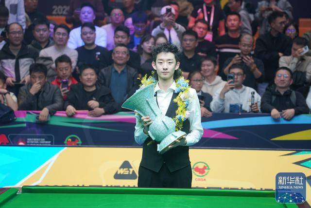 斯诺克丨巡回赛国际锦标赛：吴宜泽夺冠